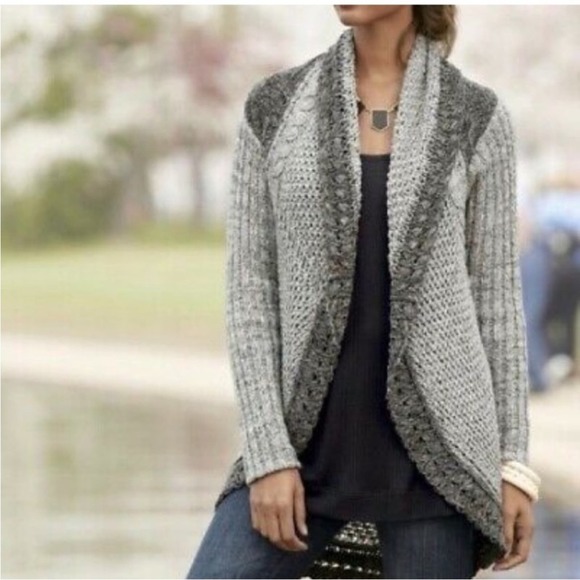 CAbi Sweaters - Cabi Women’s Shadow Circle Sweater Cardigan Size Large Style # 910 Lagenlook